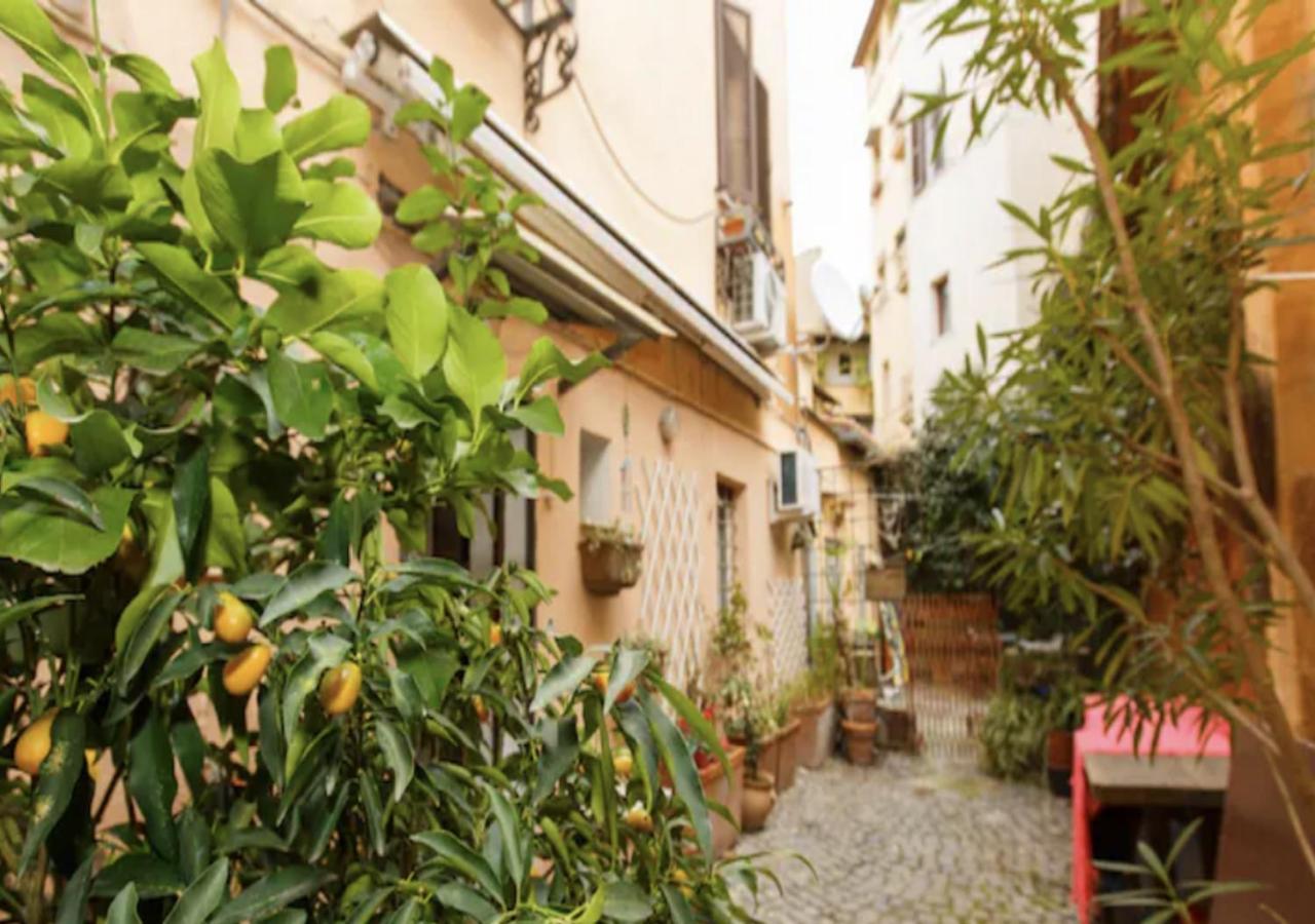Independent With Garden Heart Of Trastevere John Cabot Rome Bagian luar foto